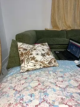 Snapshot of Favoritegirl1 chatting on 8, 6, 2026 Favoritegirl1 online show from 8, 6, 2026