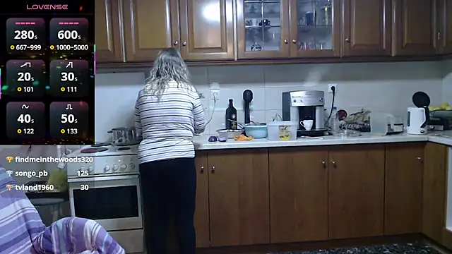 JennaDeluxe online show from 17, 4, 2026