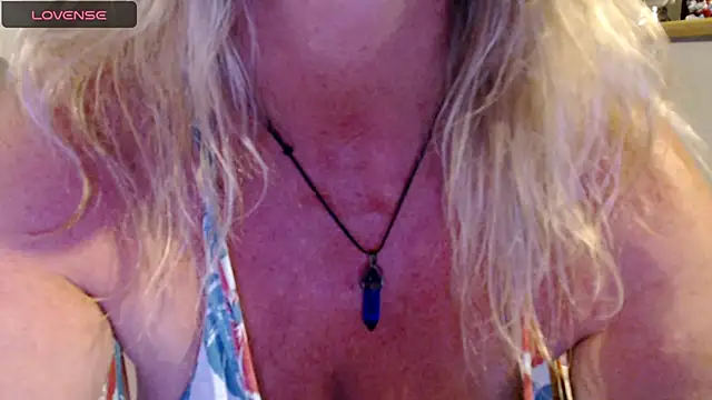 JennaDeluxe online show from 23, 9, 2025