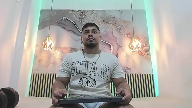 BrianMalonee online show from 7, 2, 2026