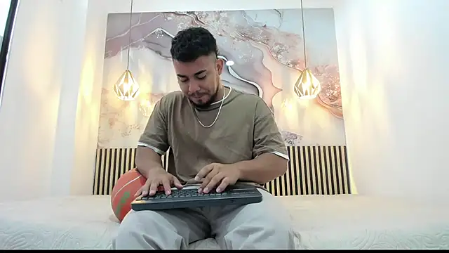 BrianMalonee online show from 9, 10, 2025