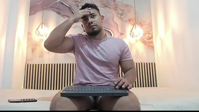 BrianMalonee online show from 4, 10, 2025