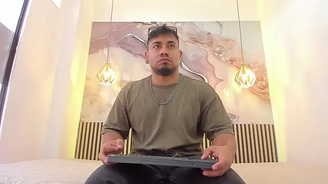 BrianMalonee online show from 7, 11, 2025