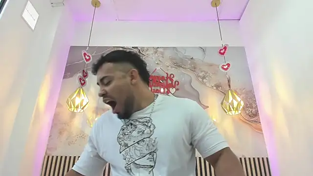 BrianMalonee online show from 4, 3, 2026