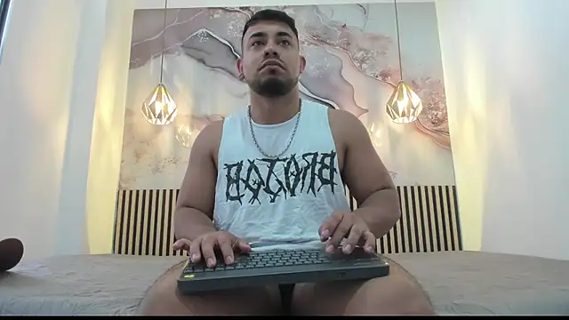 BrianMalonee online show from 8, 10, 2025