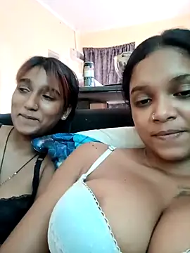 Indianqueen03 online show from 27, 2, 2026