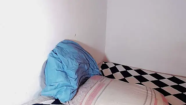 ChanellCastilla online show from 24, 5, 2026