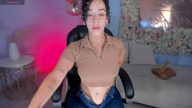 AlessaRomero online show from 23, 2, 2026