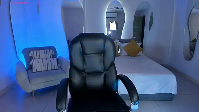 AlessaRomero online show from 21, 12, 2025