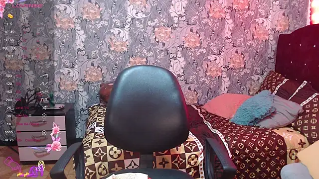 pretty cristal69 online show from 17, 4, 2026