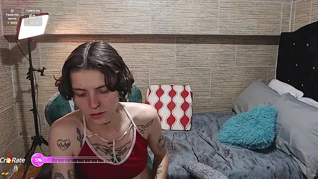 pretty cristal69 online show from 15, 2, 2025