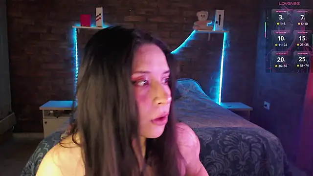 KityEstrover online show from 9, 11, 2025