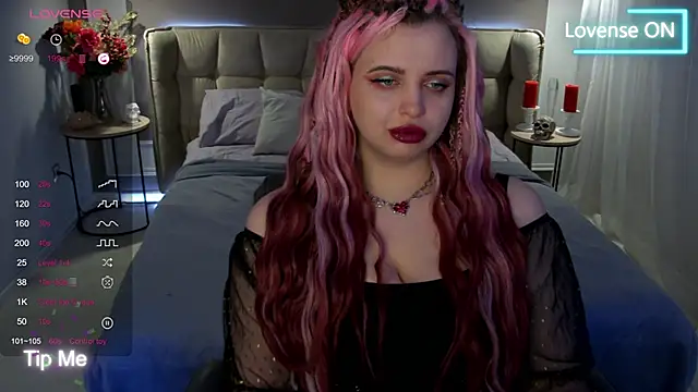 Miss Maya Mils online show from 10, 3, 2025