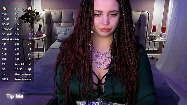 Miss Maya Mils online show from 23, 2, 2026