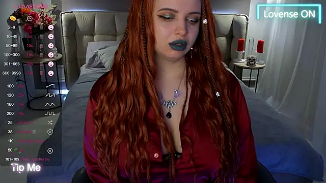 Miss Maya Mils online show from 18, 3, 2025