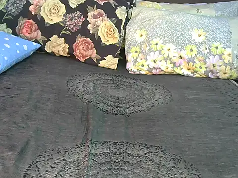 Bella cute01 online show from 12, 2, 2026