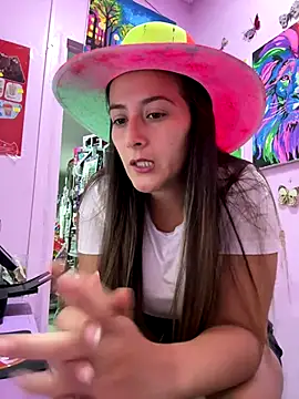 Snapshot of Rousse92 chatting on 15, 11, 2025 Rousse92 online show from 15, 11, 2025