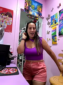 Snapshot of Rousse92 chatting on 27, 10, 2025 Rousse92 online show from 27, 10, 2025