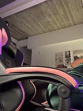 Your Paris online show from 26, 11, 2025