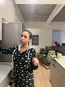 Your Paris online show from 27, 10, 2025