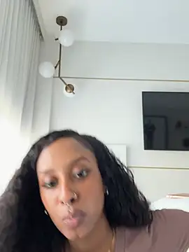 Your Paris online show from 23, 2, 2026