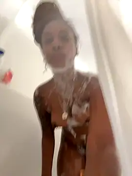 Your Paris online show from 15, 10, 2025