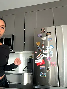 Your Paris online show from 29, 11, 2025