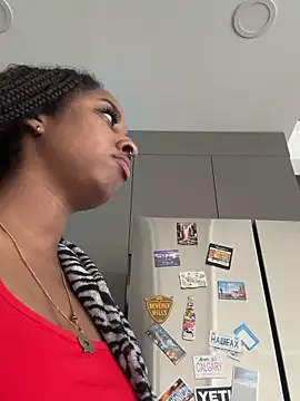 Your Paris online show from 28, 11, 2025