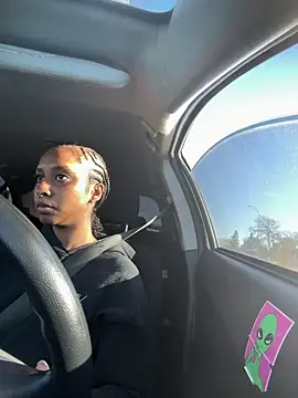 Your Paris online show from 28, 10, 2025