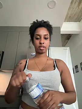 Your Paris online show from 22, 12, 2025