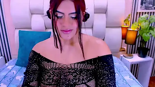 Snapshot of sarah_cream chatting on 22, 5, 2026 sarah cream online show from 22, 5, 2026