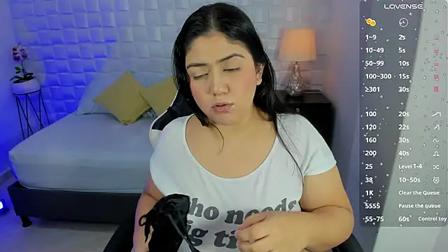 iris torrez  online show from 17, 6, 2026