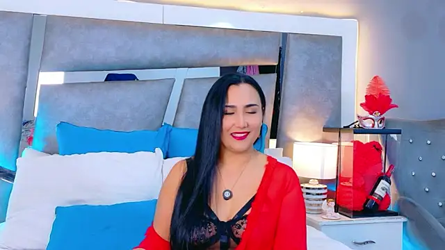 Evangeline Taylorr online show from 18, 10, 2025