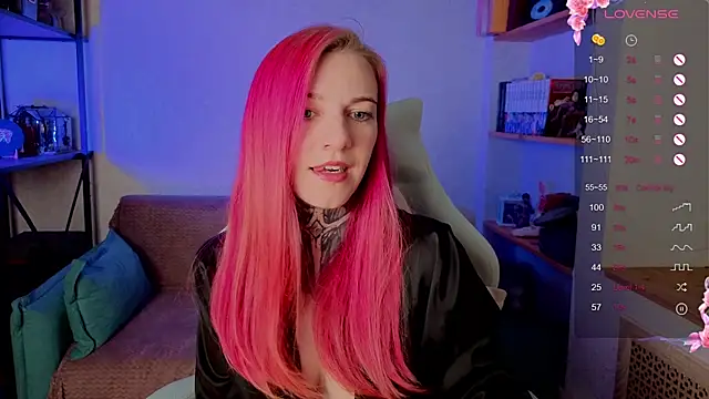 Snapshot of Roxy_____ chatting on 28, 9, 2025 Roxy online show from 28, 9, 2025