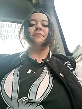 Cristal  04 online show from 28, 2, 2025
