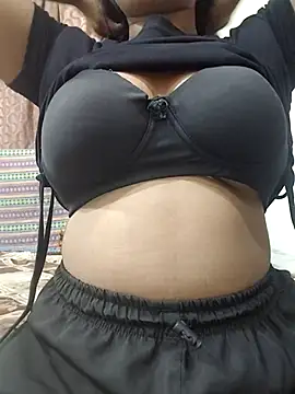 Snapshot of MohiniHott chatting on 20, 7, 2026 MohiniHott online show from 20, 7, 2026