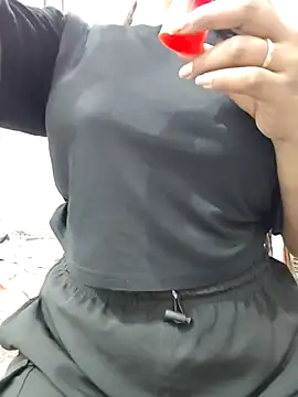 Snapshot of MohiniHott chatting on 13, 11, 2025 MohiniHott online show from 13, 11, 2025