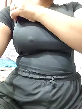 Snapshot of MohiniHott chatting on 25, 6, 2026 MohiniHott online show from 25, 6, 2026