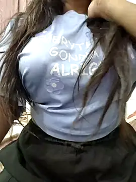 Snapshot of MohiniHott chatting on 12, 10, 2025 MohiniHott online show from 12, 10, 2025