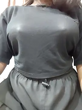 MohiniHott online show from 18, 4, 2026