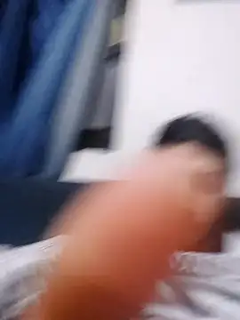 kleineid77 online show from 15, 11, 2025