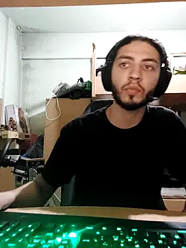 kleineid77 online show from 10, 6, 2026