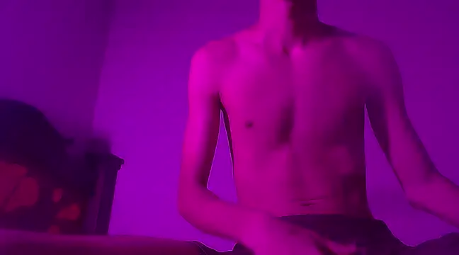 isaaclatino online show from 7, 2, 2025