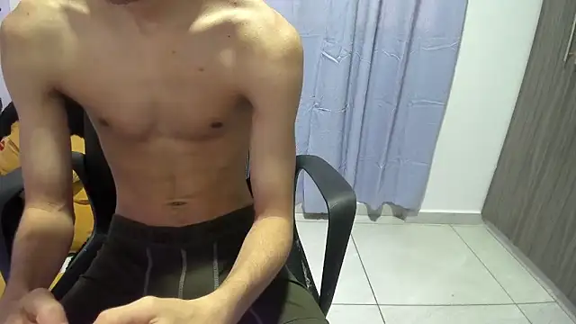 Snapshot of isaaclatino chatting on 16, 10, 2025 isaaclatino online show from 16, 10, 2025