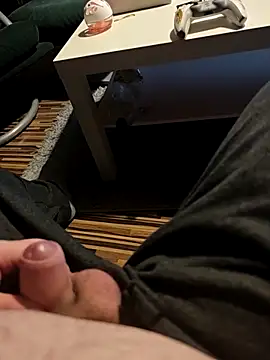 fickmonster2024 online show from 18, 12, 2025