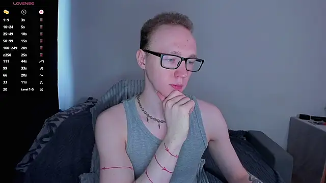 Alex silents online show from 23, 4, 2026