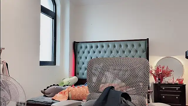 Berrysweet 68 online show from 9, 2, 2026