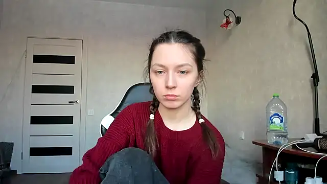 Adela Vetta online show from 25, 2, 2025