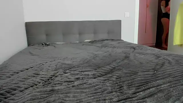 Adela Vetta online show from 24, 3, 2026