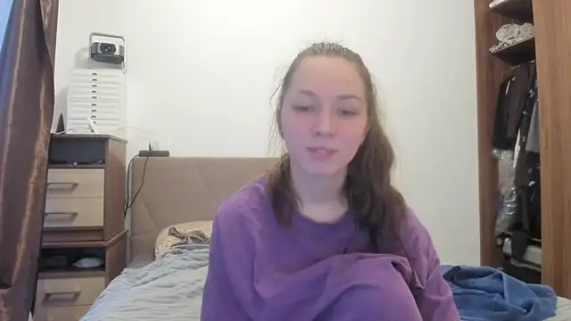 Adela Vetta online show from 6, 3, 2026